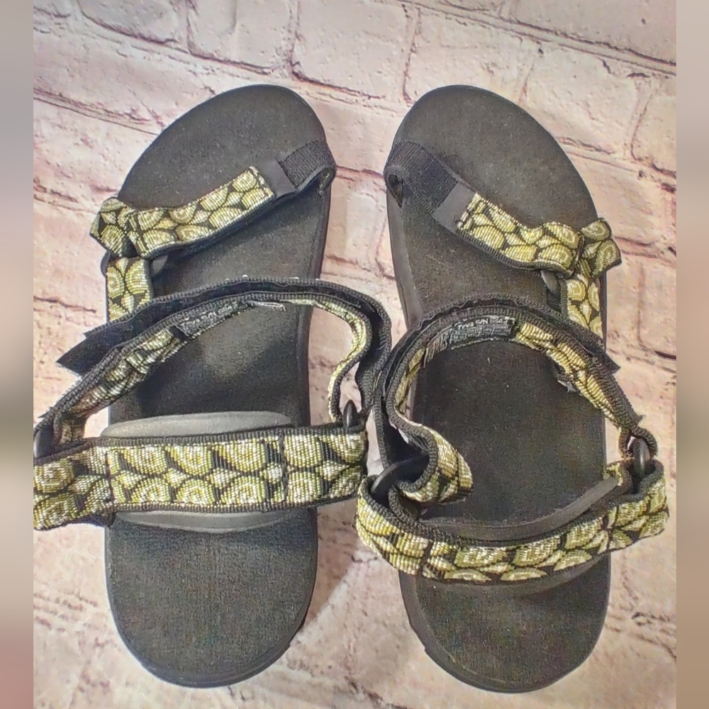 Teva Shimuno Water Hiking Sandals 11 - Picture 6 of 9